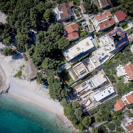 Villa Rajski Dvor Bol Bagian luar foto